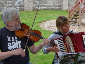 Helen & Tim, Cambuskenneth Park Aug 2015